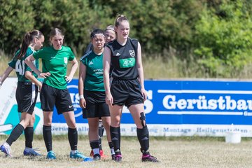 Bild 113 - wBJ TuRa Meldorf/Buesum - JFV Luebeck : Ergebnis: 1:0